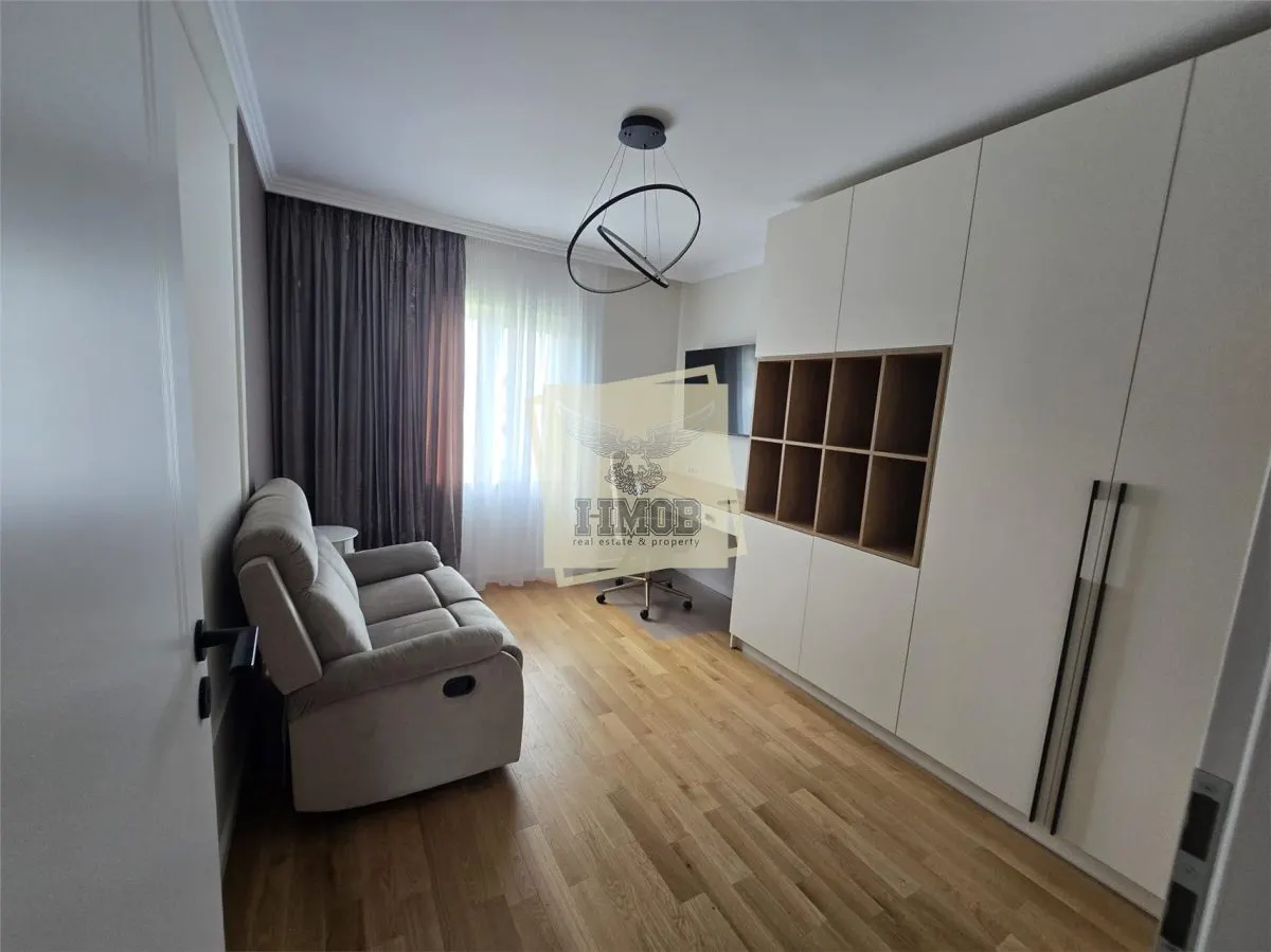 Casa Premium cu 4 camere 2 bai si curte 250 mp in Selimbar - foto 3