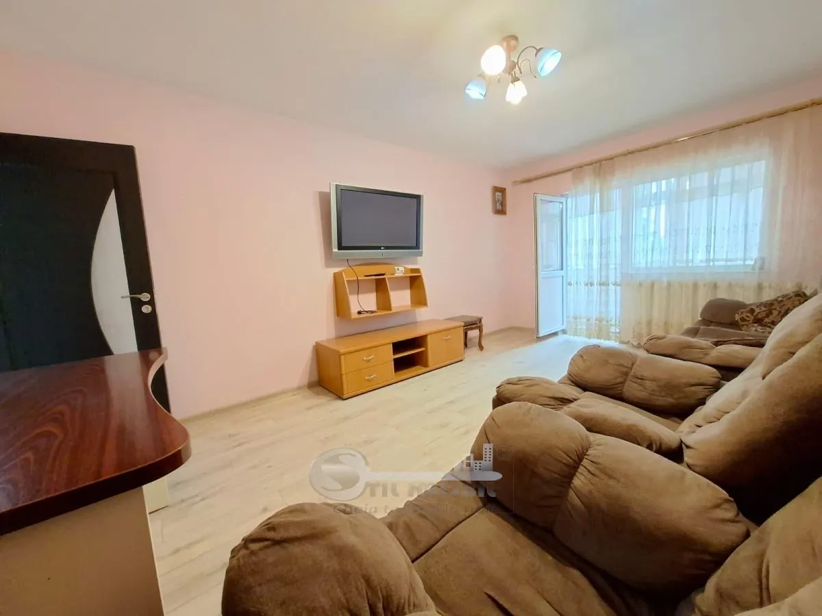 Apartament 2 camere, Cug la bd, etaj 2, baie cu geam, mobilat, vedere dubla 60 mp, liber - foto 12