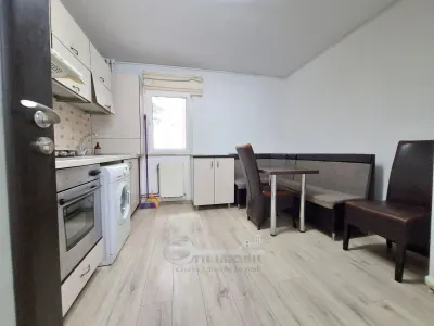 Apartament 2 camere, Cug la bd, etaj 2, baie cu geam, mobilat, vedere dubla 60 mp, liber - foto 17