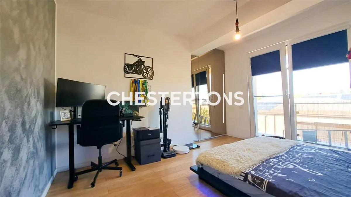 APARTAMENT 2 CAMERE - 78 mp UTILI - ULTRAMODERN - OTOPENI 23 AUGUST - foto 4