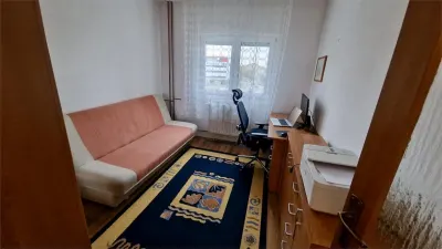 Apartament 3 camere Decomandat Zona AEM - Constantin Prezan 65 mp 2 Bai - foto 4