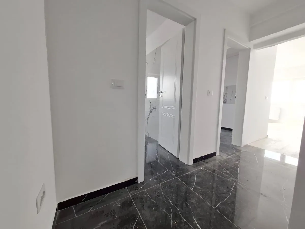 Apartament 1 camera de vanzare in Iasi, Galata, 46.72 mp, baie cu geam, etaj intermediar, vedere mutare rapida - foto 11