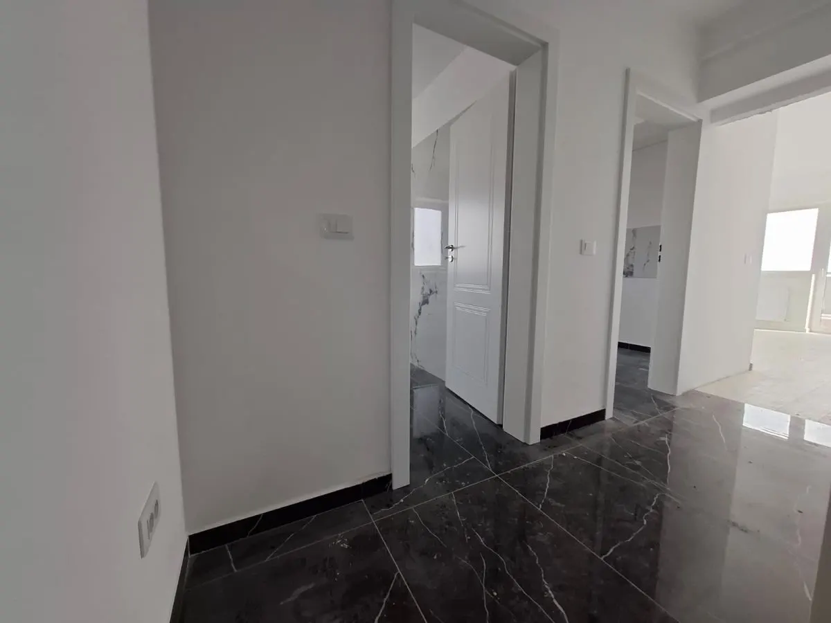 Apartament 1 camera de vanzare in Iasi, Galata, 46.72 mp, baie cu geam, etaj intermediar, vedere mutare rapida - foto 6