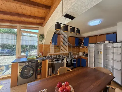 Casa individuala de vanzare cu proiect de extindere, zona Lunei - foto 12