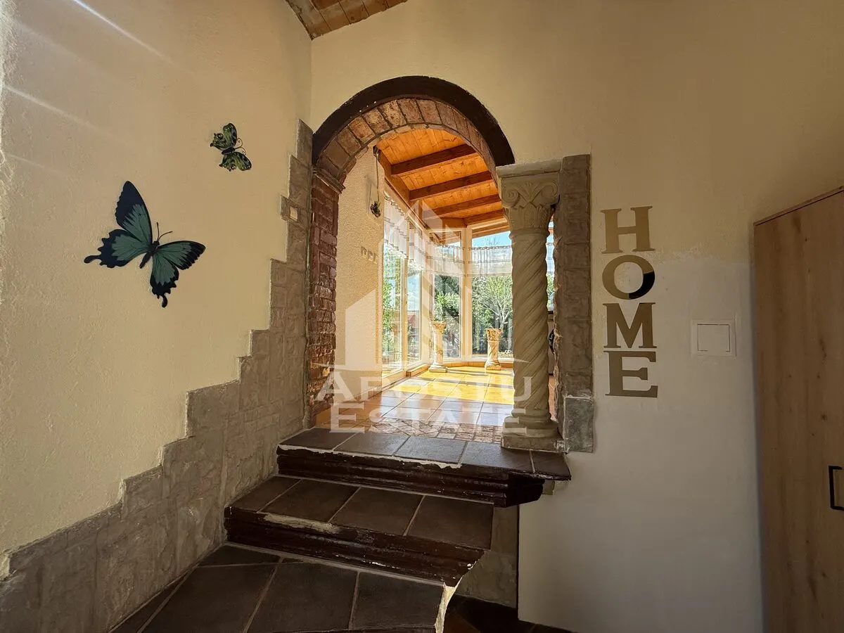 Casa individuala de vanzare cu proiect de extindere, zona Lunei - foto 16