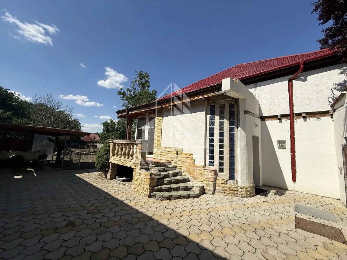 Casa individuala de vanzare cu proiect de extindere, zona Lunei - foto 20