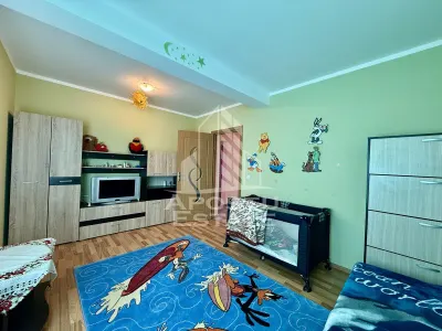 Casa individuala de vanzare, acces auto,zona Ghirodei/Modern - foto 12