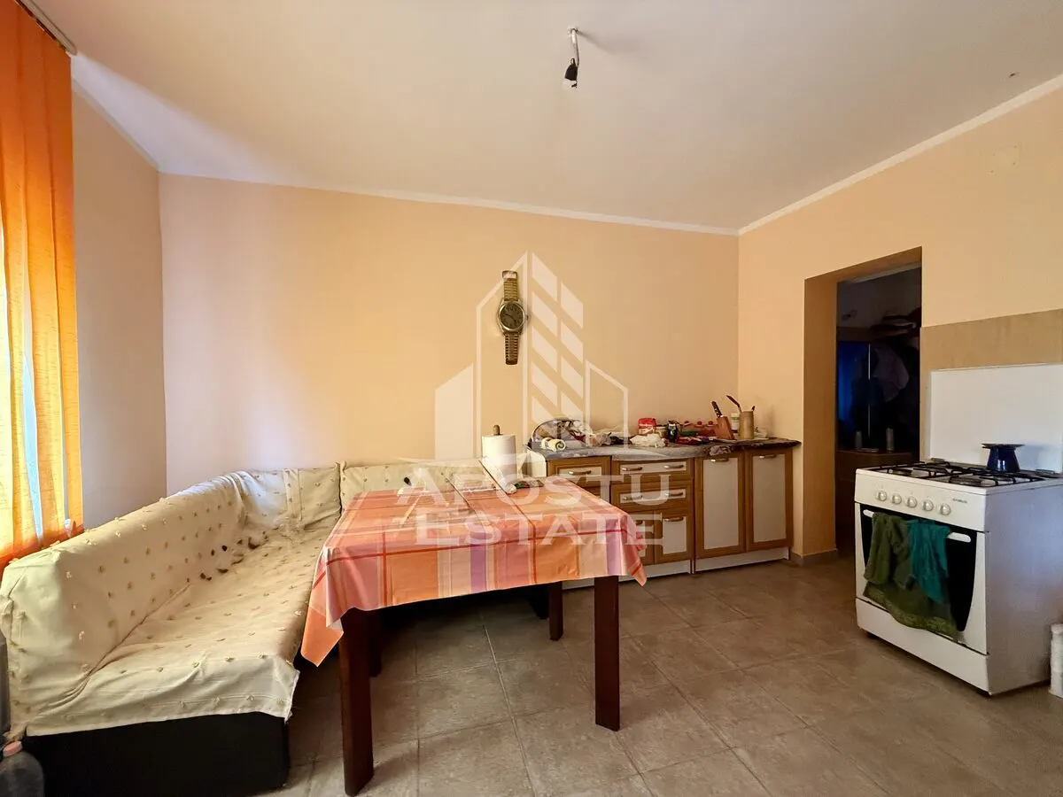 Casa individuala de vanzare, acces auto,zona Ghirodei/Modern - foto 15