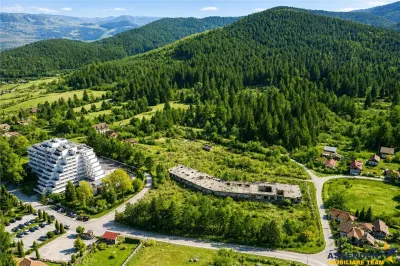 20.000mp teren+Proiect investitional/ rezidential/aparthotel,in inima statiunii Covasna - Covasna