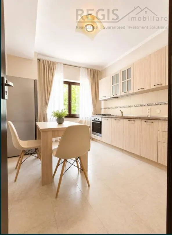 Apartament 2 camere la casa cu parcare si gradina - foto 2