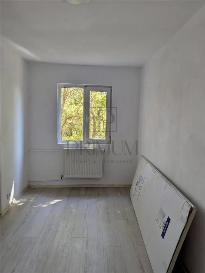 SAGULUI - 2 CAMERE - RENOVAT - ETAJ 1 - foto 2