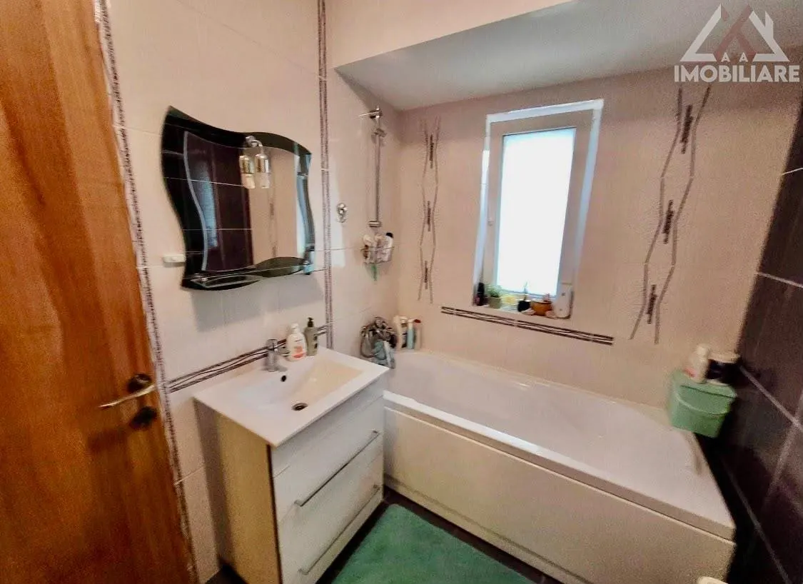 Apartament 3 Camere Pacurari - ALPHA Bank - foto 4