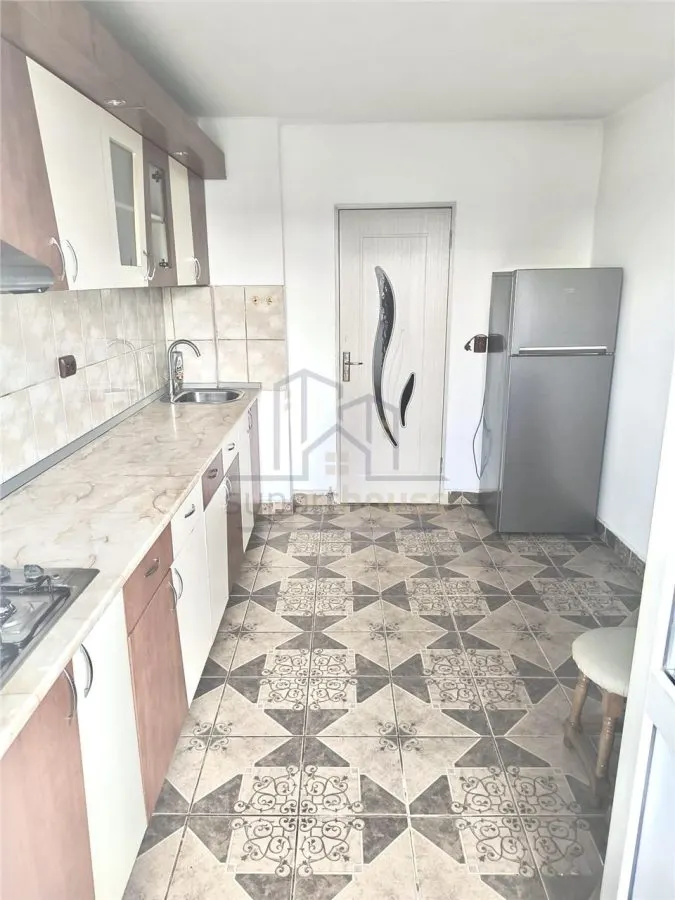 Apartament 2 camere, Bariera București - foto 6