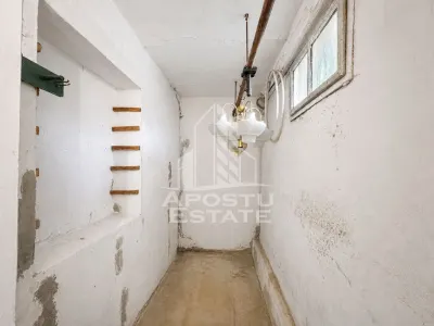 Casa 2 camere individuala de vanzare in Carani | Toate utilitatile | - foto 4