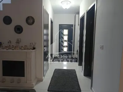 Duplex modern de vanzare in Dumbravita cinci camere - foto 9