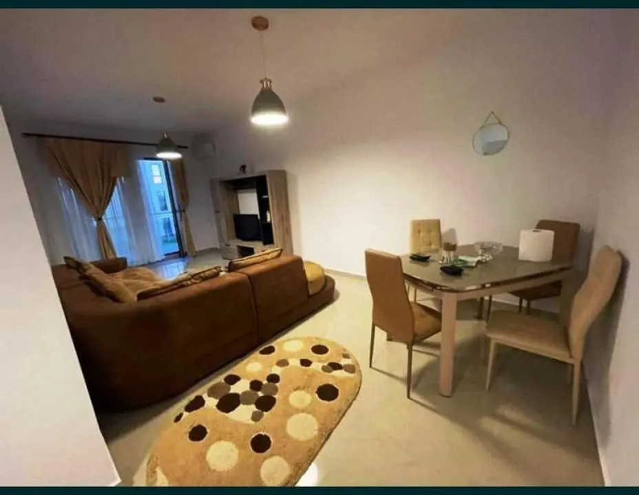Apartament 2 camere in Ploiesti, in Mrs Village, zona Albert - foto 1
