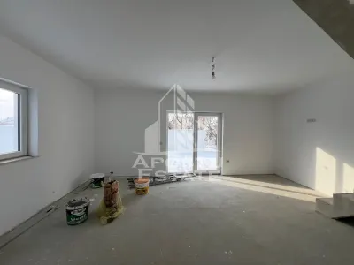 Casa individuala patru camere Giarmata Vii Timis La cheie - Giarmata-Vii