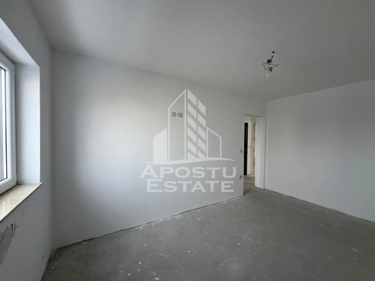 Casa individuala patru camere Giarmata Vii Timis La cheie - foto 2
