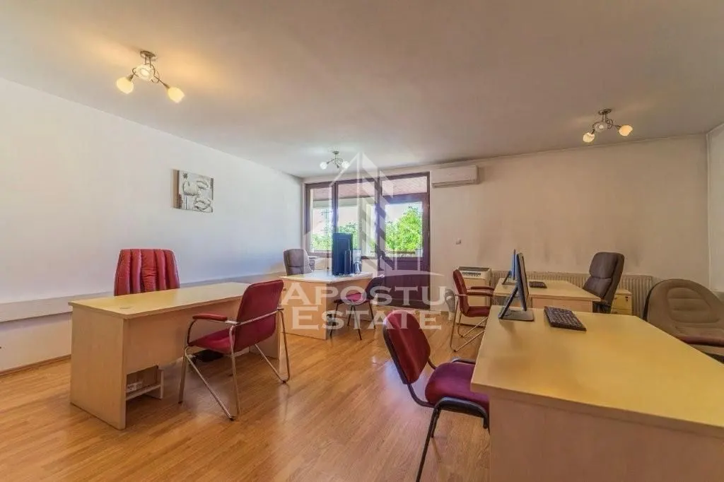 DE VANZARE Casa individuala cu pozitie si vizibilitate - foto 18