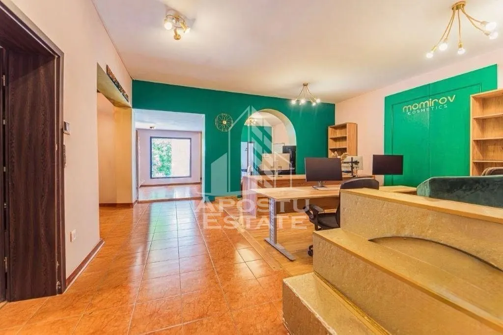 DE VANZARE Casa individuala cu pozitie si vizibilitate - foto 4