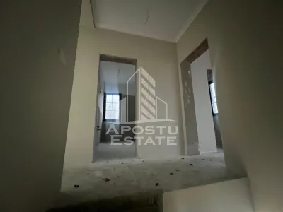 Duplex deosebit Dumbravita- spre padure zona centrala - foto 4