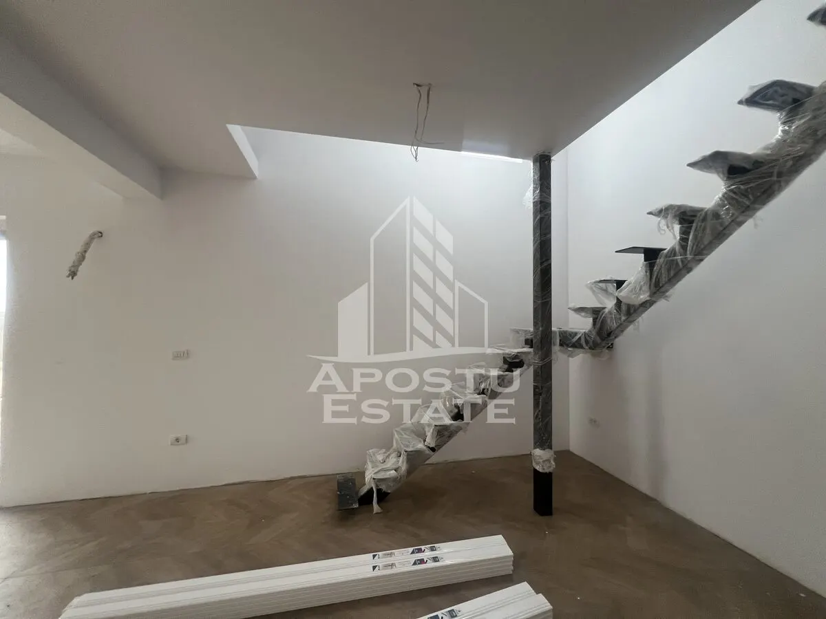 Duplex modern Covaci cu curte de 370 mp - foto 9
