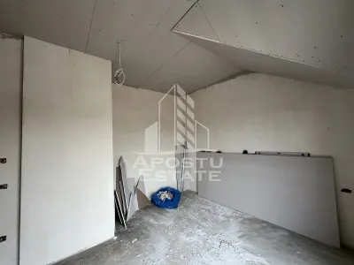 DE VANZARE casa alipita in Covaci cu curte mare - foto 14