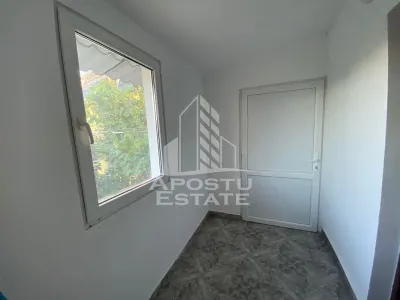 Casa P+1 cu 2 apartamente - pozitie excelenta pe Aleea Ghirodei - foto 11
