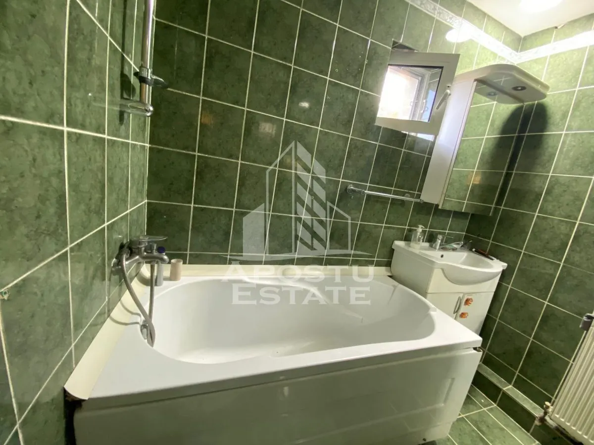 Casa P+1 cu 2 apartamente - pozitie excelenta pe Aleea Ghirodei - foto 5