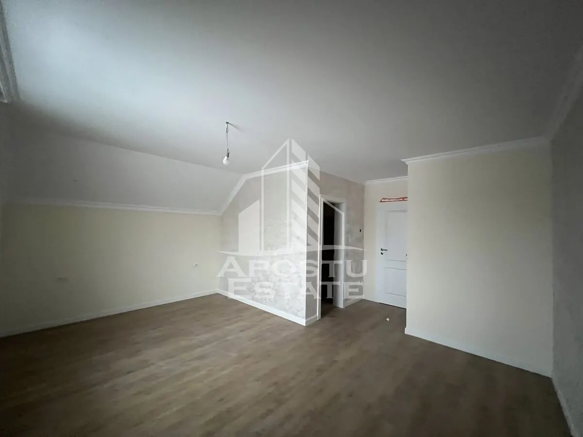 DUPLEX DE VANZARE cu suprafata foarte generoasa in Giarmata Mare - foto 16