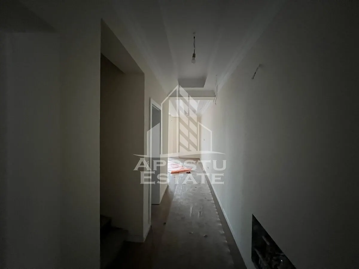DUPLEX DE VANZARE cu suprafata foarte generoasa in Giarmata Mare - foto 9