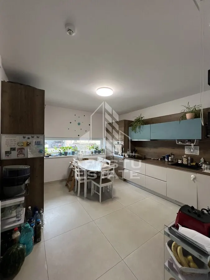 De vanzare in Dumbravita - unitate in triplex modern - foto 1