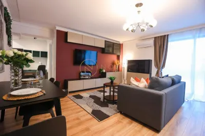 Apartament cu 2 camere Premium Marriott terasa 80 mp - foto 2