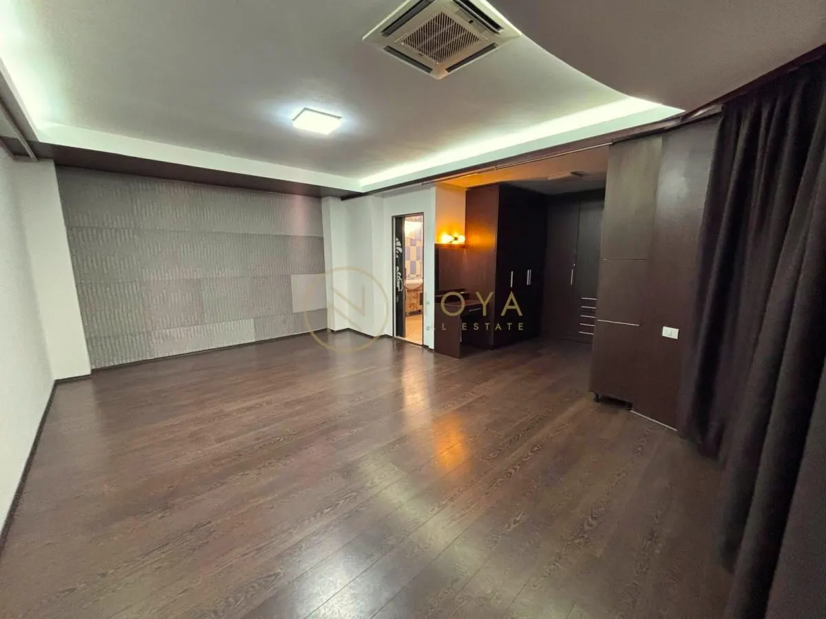 Apartament in Vila 5 camere / Spatiu Birou | Piata Victoriei Kiseleff - foto 1