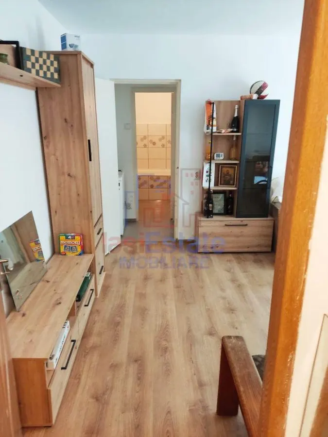 Apartament 3 camere, etaj 1, centrala proprie, 51 mp - zona Dacia - foto 2