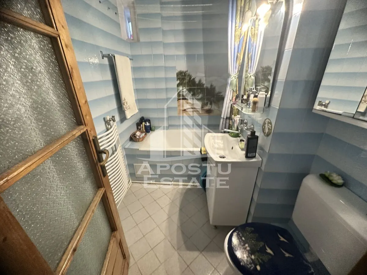 Apartament de vanzare cu 3 camere, 2 bai, 76mp, zona Spitalul Judetean - foto 11
