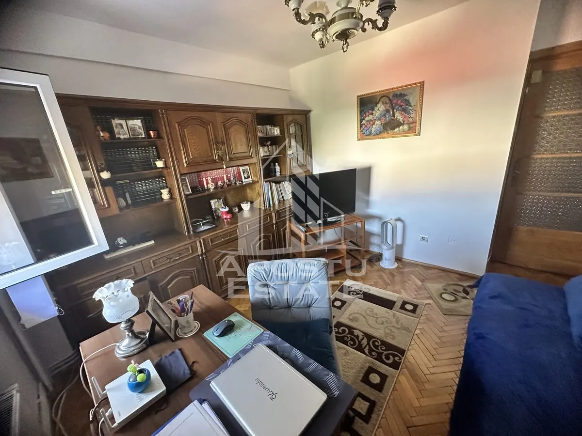 Apartament de vanzare cu 3 camere, 2 bai, 76mp, zona Spitalul Judetean - foto 7