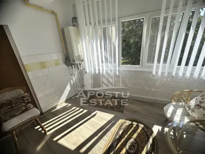Apartament de vanzare cu 3 camere, 2 bai, 76mp, zona Spitalul Judetean - foto 10