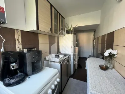 Apartament cu 3 camere, semidecomandat, renovat,  Spitalul Judetean - foto 8