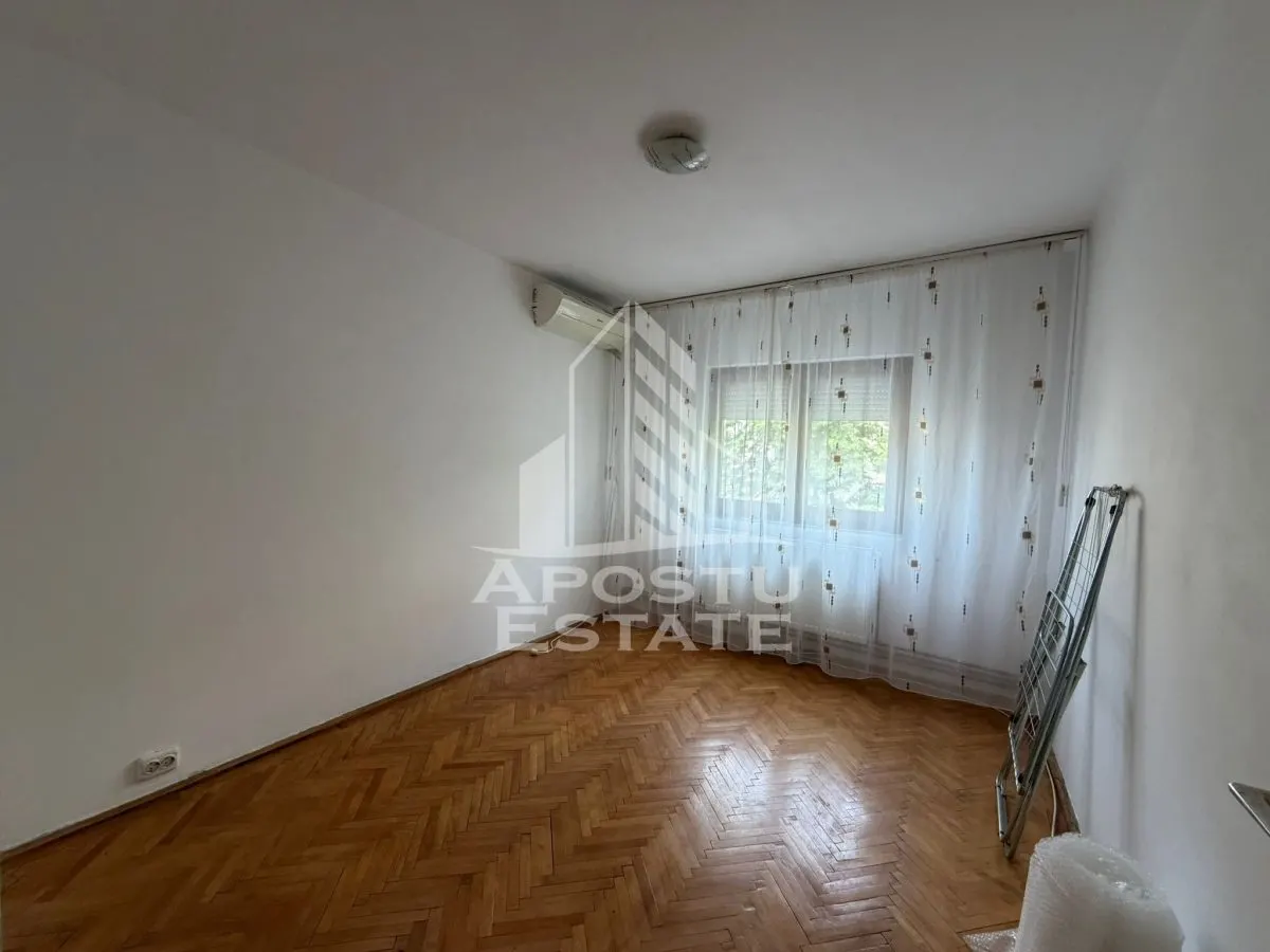 Apartament cu 3 camere, decomandat, zona Soarelui, Timisoara - foto 6