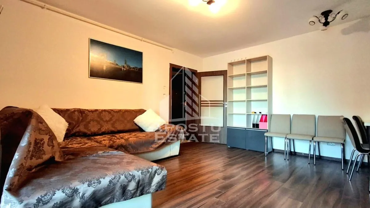 Apartament 3 camere Adora Park cu loc de parcare - foto 1