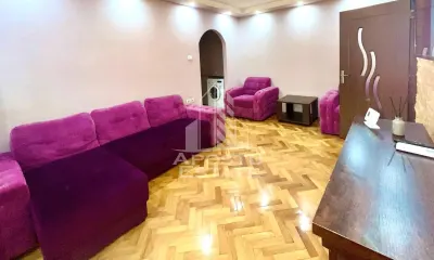 Apartament cu 3 camere, zona Podgoria - Arad