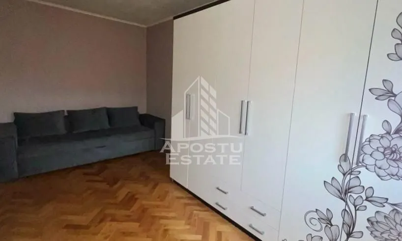 Apartament cu 3 camere, zona Podgoria - foto 4