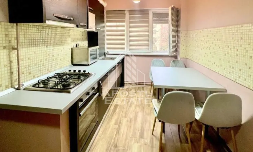Apartament cu 3 camere, zona Podgoria - foto 7