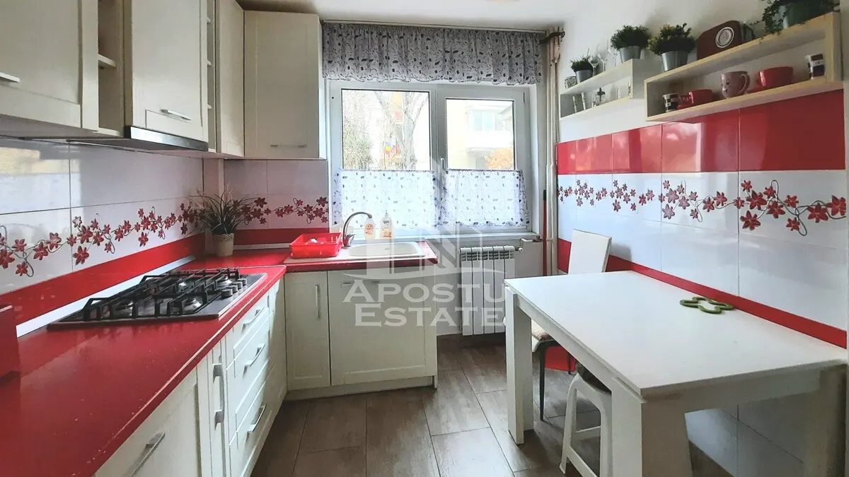 Apartament 2 camere la parter, zona centrala. - foto 7