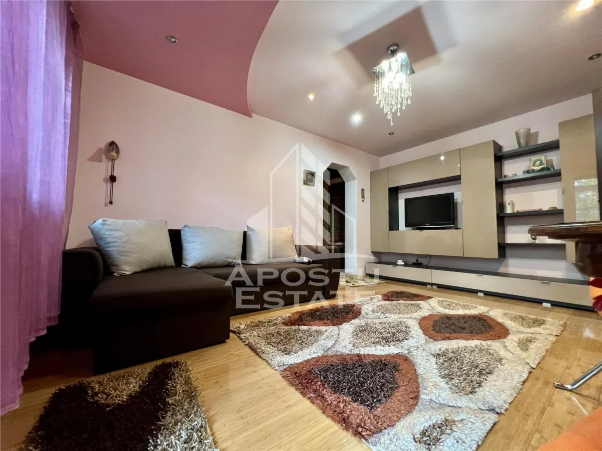 Apartament 2 camere, semidecomandat zona Podgoria. - foto 2
