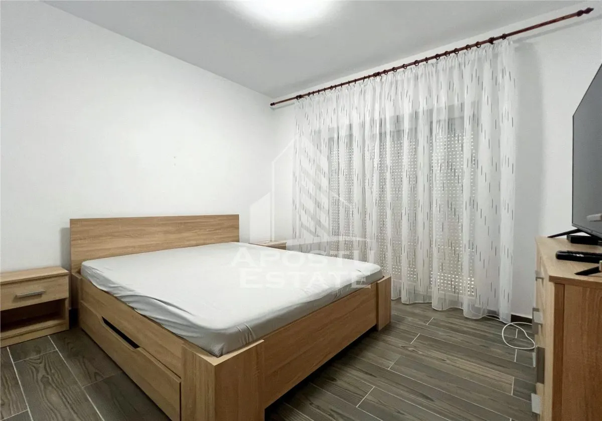 Apartament 2 camere, semidecomandat  zona Micalaca - foto 3
