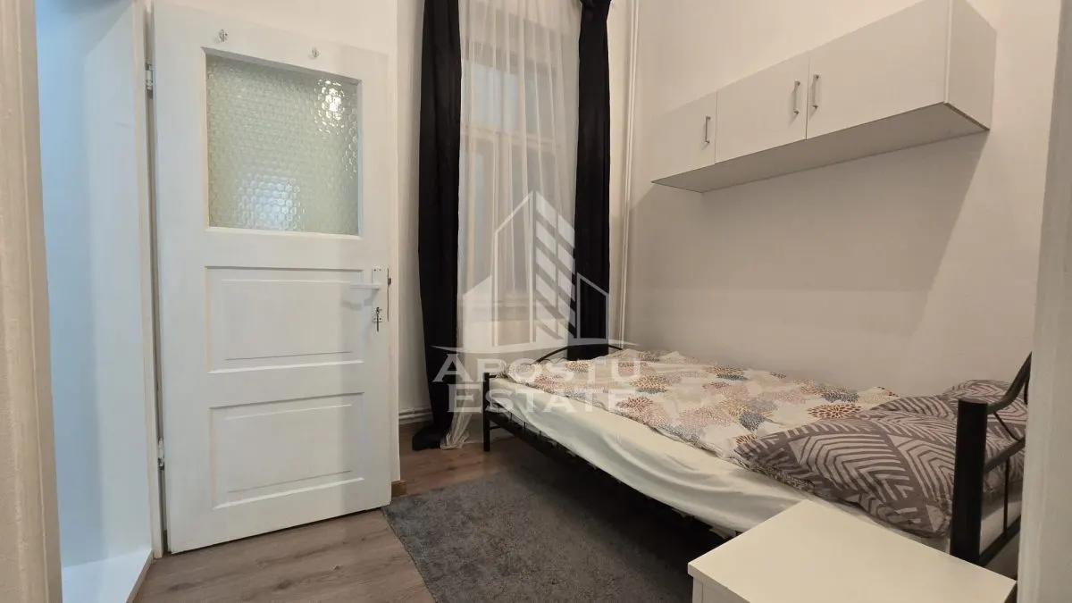 Apartament 2 Camere 64 mp, de inchiriat, Ultracentral, Semidecomandat - foto 4