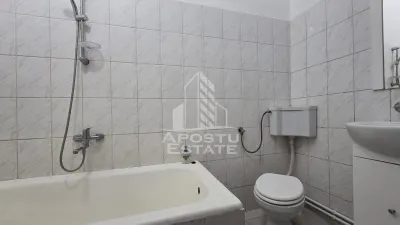 Apartament 2 Camere 64 mp, de inchiriat, Ultracentral, Semidecomandat - foto 9