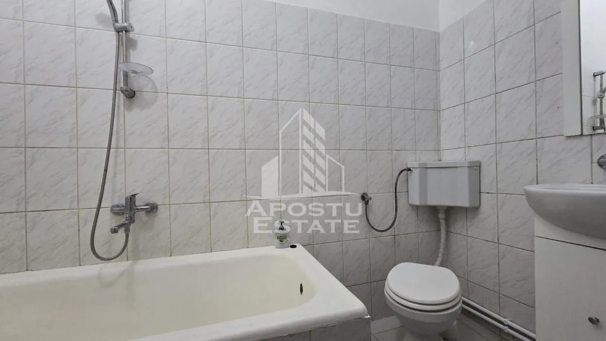 Apartament 2 Camere 64 mp, de inchiriat, Ultracentral, Semidecomandat - foto 9